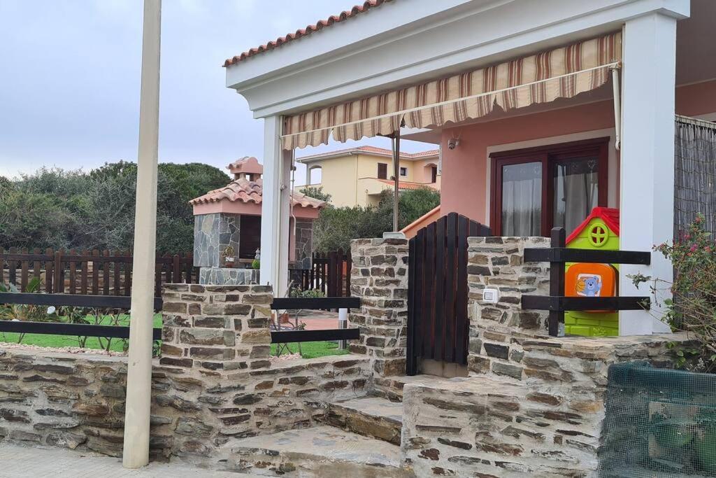 Villetta Giulia Fronte Mare Stintino Εξωτερικό φωτογραφία